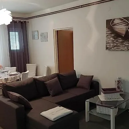 Apartmani Katarina Mundanije Kültér fotó