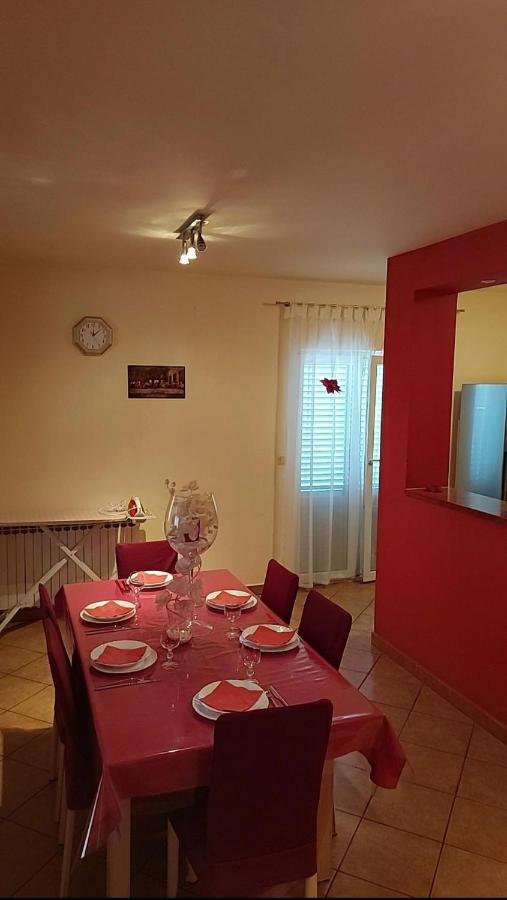 Katarina Apartment Mundanije